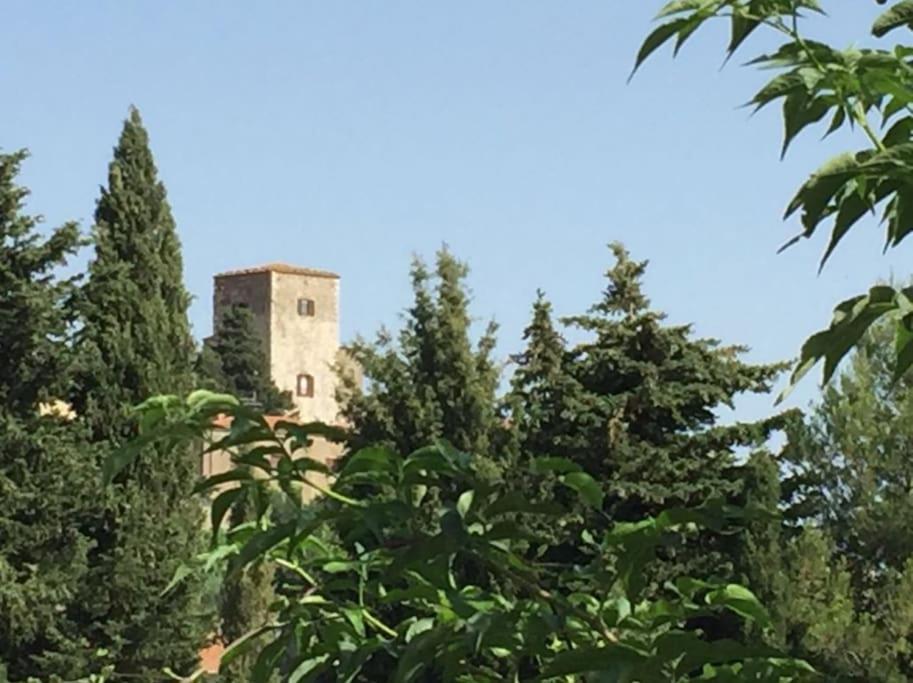 Zauber Im Turm - In Einem Der Schoensten Doerfer Montemerano Extérieur photo